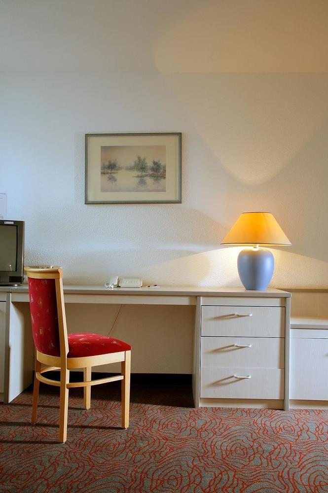 Days Inn Kassel Hessenland Екстер'єр фото