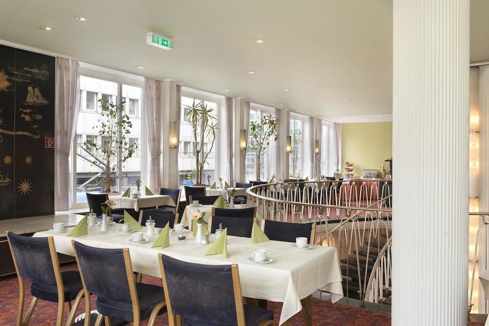 Days Inn Kassel Hessenland Екстер'єр фото